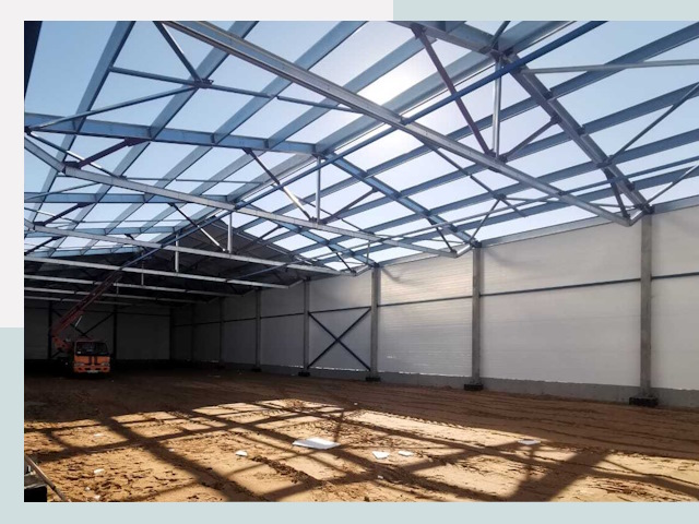 Строительство сенохранилищ в Дедовске