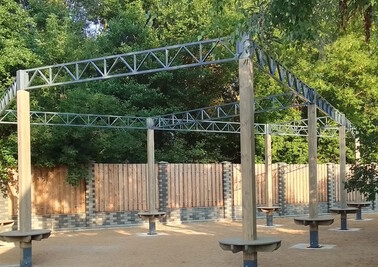 Терраса из металлоконструкций под ключ, проектирование, изготовление и монтаж от СтальСтрой-Ддв